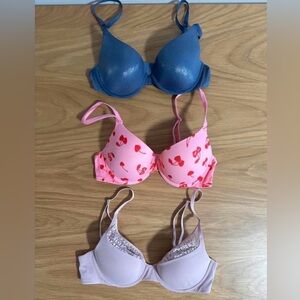 3 Victoria’s Secret Bras